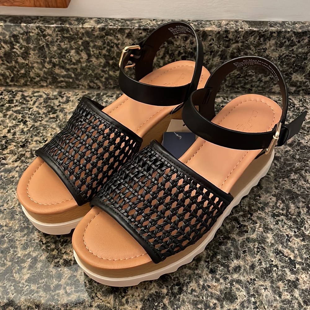 NWT Universal Thread Alba Wedge Platform Sandals … - image 4